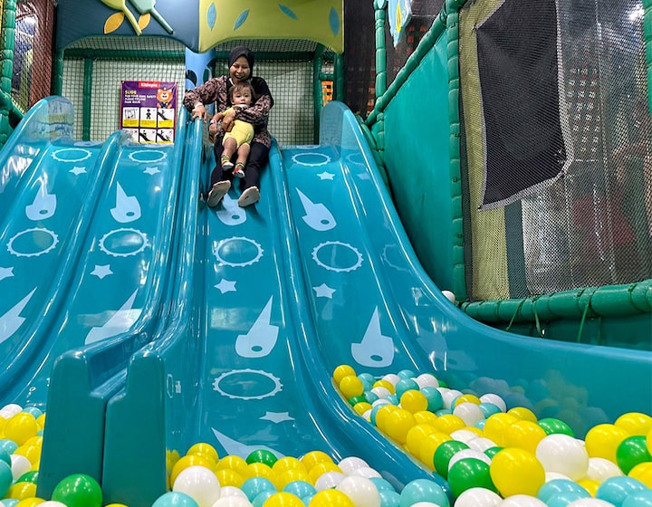 indoor playground singapore kiztopia punggol