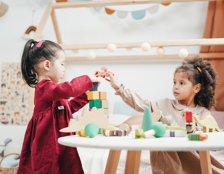 montessori singapore preschool kids playing