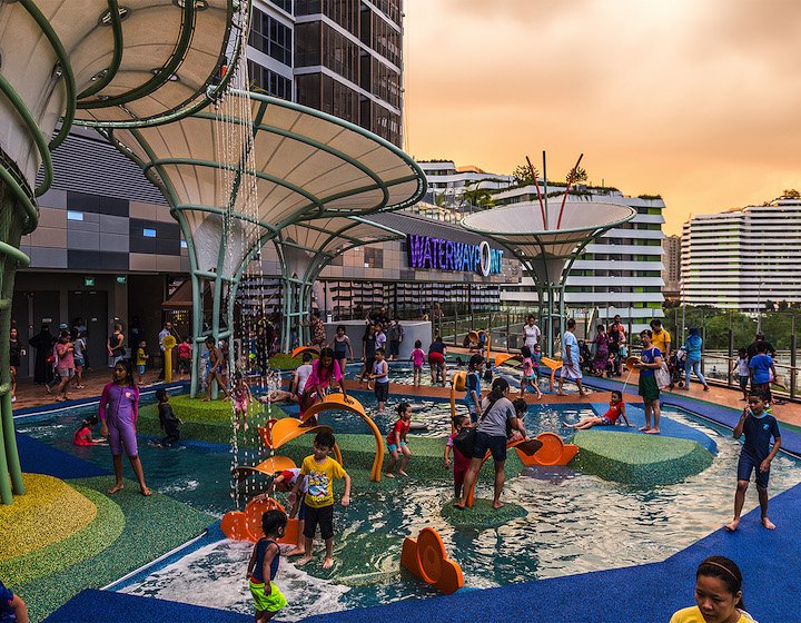 water playground singapore punggol waterway point happy park
