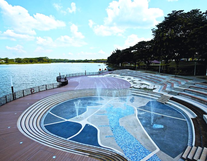 water playground singapore water parks singapore lower seletar reservoir park 