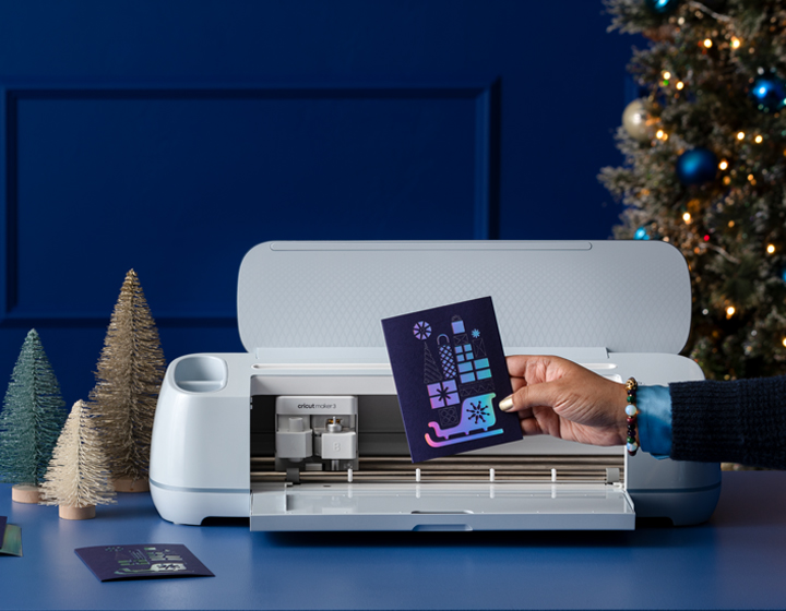 christmas gift guide for her: Cricut