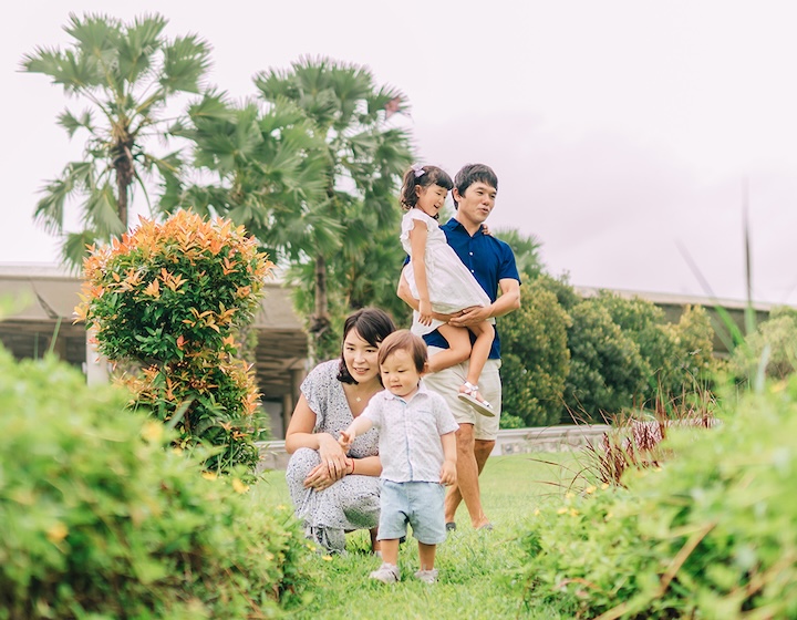 family photoshoot singapore - our momento 