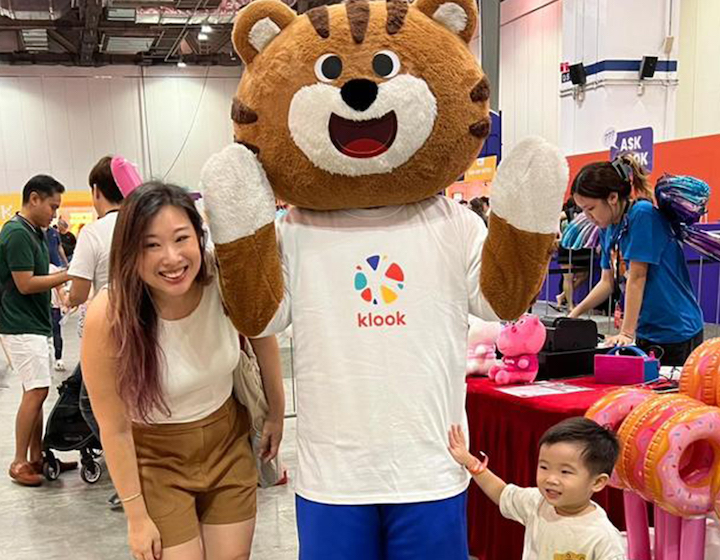 free mall shows and meet & greets – kiztopia bell the bear 