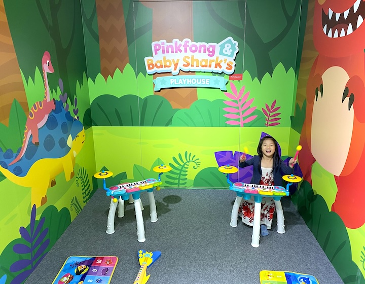 pinkfong & babyshark playhouse - musical station