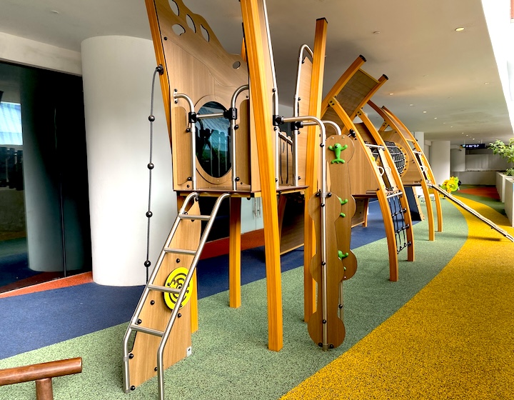 sengkang grand mall - sheltered playground