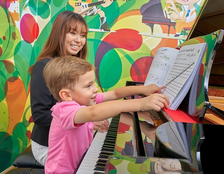 piano lesson singapore - aureus academy