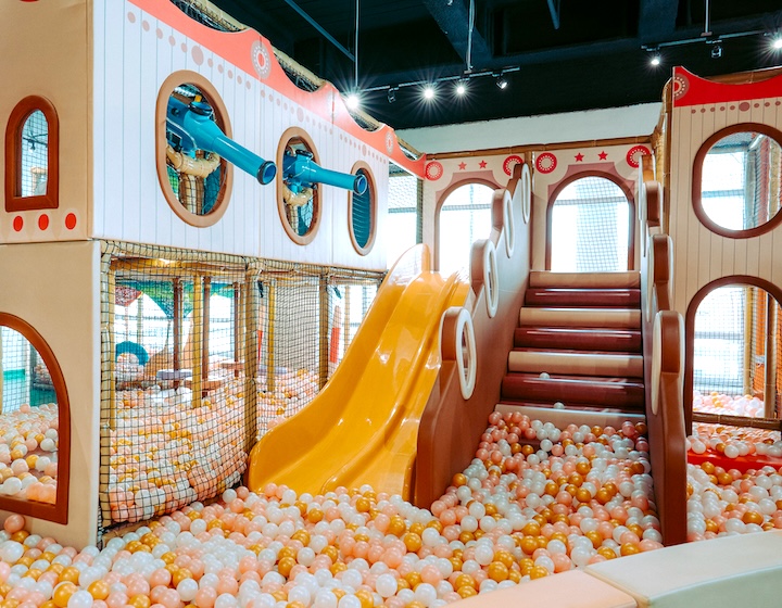 impressions kids club playground