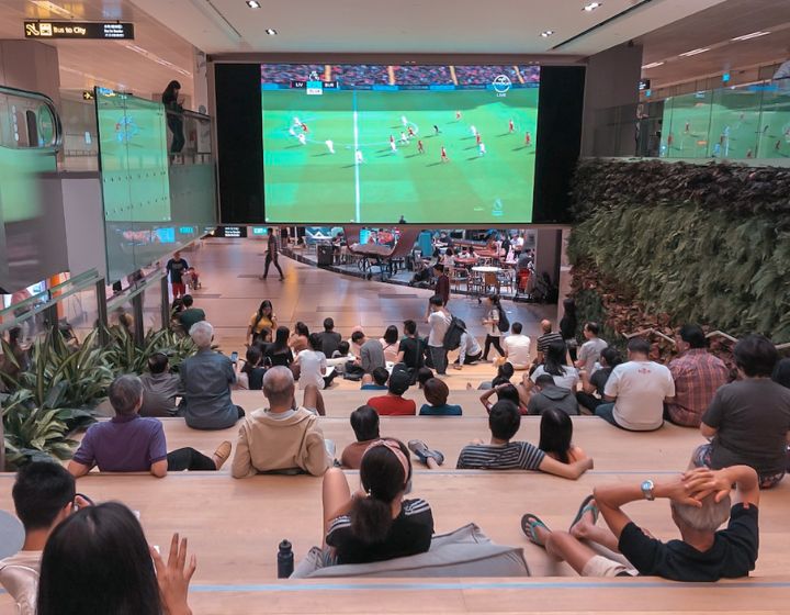 Free movies for kids in Singapore - free movie screenings Changi Airport Terminal 3