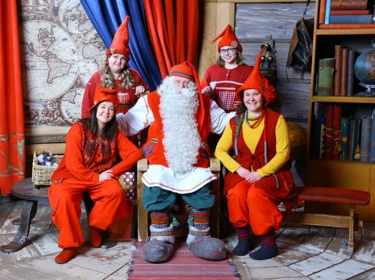 christmas market europe - Santa Claus Village House - Elfs