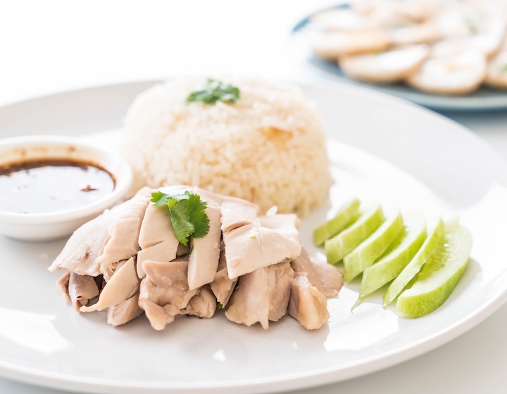 the cathay singapore - cathay food - the cathay food court - chicken rice