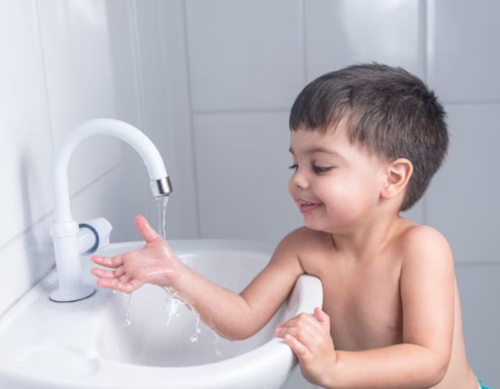 Kids Bath Time - When Should Kids Bathe Independently?