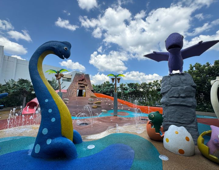 Free water playgrounds in singapore - water parks - causeway point 