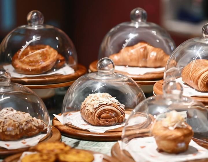 best bakery in singapore - french bakery - tiong bahru bakery - pastries croissants