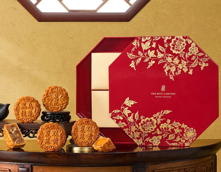 mooncake - mooncake singapore - mooncake festival - mid-autumn festival - traditional mooncake - snowskin moooncake - durian mooncake - halal mooncake - The Ritz-Carlton, Millenia Singapore