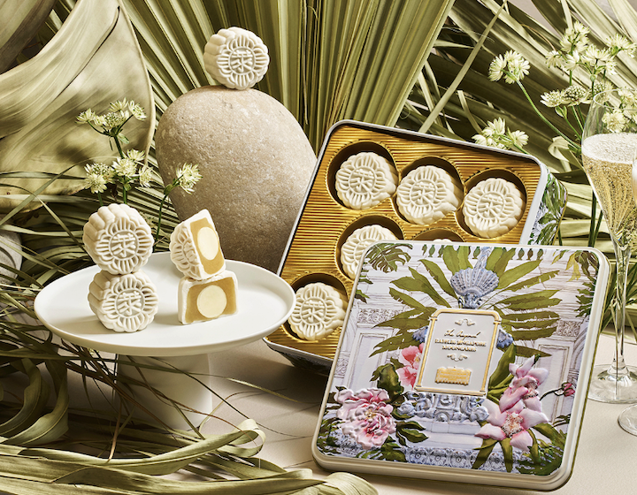 mooncake - mooncake singapore - mooncake festival - mid-autumn festival - traditional mooncake - snowskin moooncake - durian mooncake - halal mooncake - raffles hotel singapore