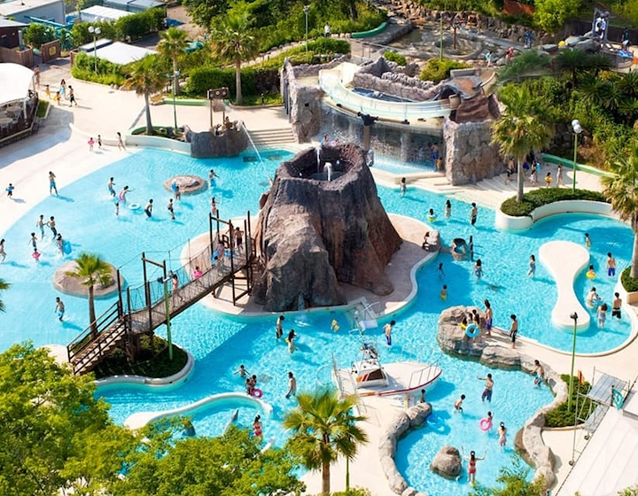 suzuka circuit singapore - nagoya japan - japan f1 - japanese grand prix - suzuka - singapore to nagoya - suzuka circuit motopia - japanese gp - suzuka f1 - suzuka circuit nagoya japan f1 water park aqua adventure