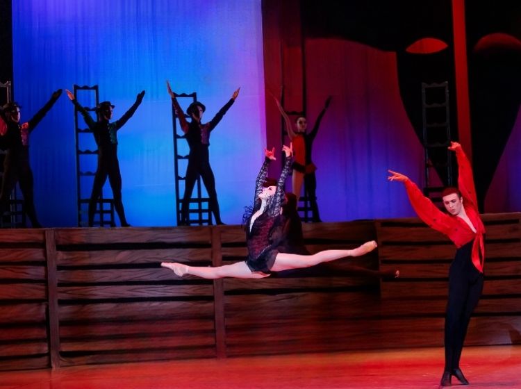 theatre show in singapore - Masterpieces of Classical Ballet & Carmen Suite - ballet stage performance