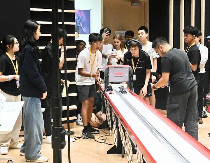 NLCS Singapore - robotics