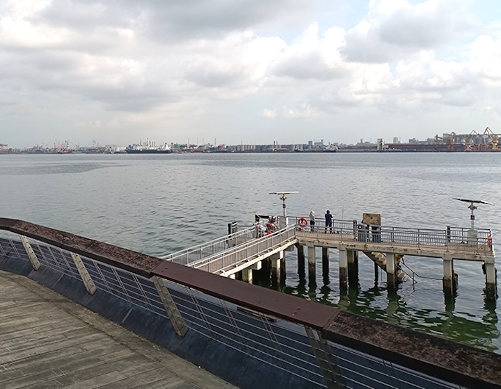 punggol point park - jetty -sea