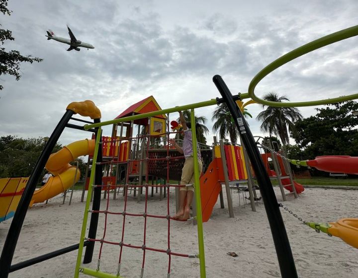 free outdoor playgrounds in singapore - changi beach park CP4 aeroplane spotting playground