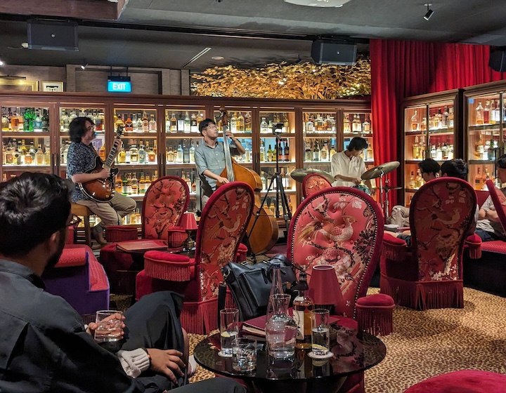 live band singapore - live music singapore - whiskey library & jazz club