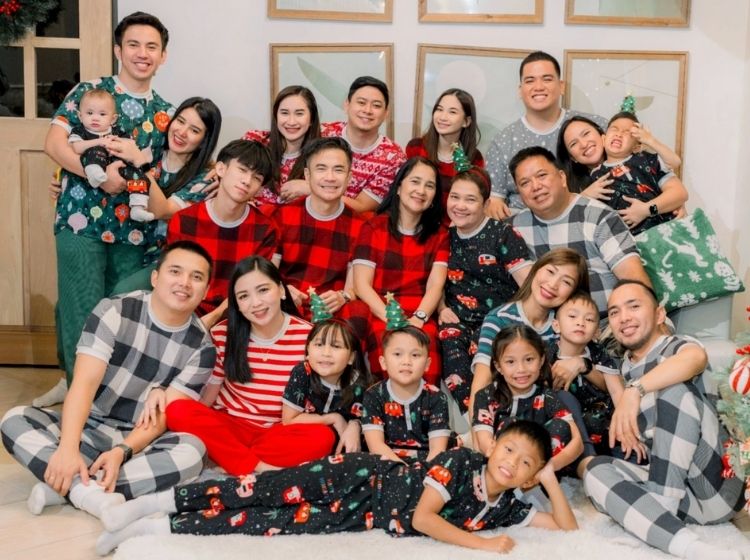 christmas pyjamas - shopee - family matching pyjama sets