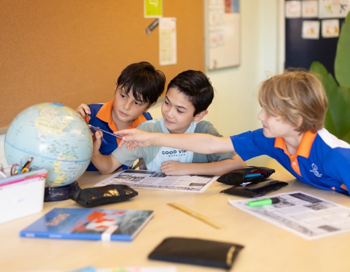 holland international school