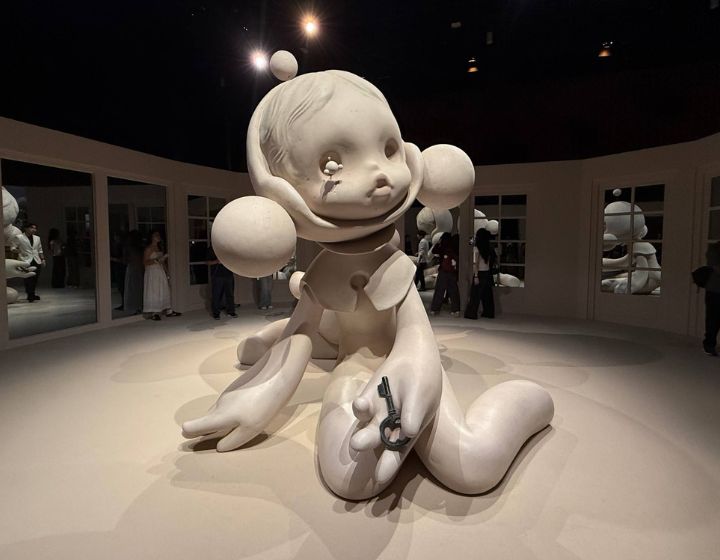 kid-friendly museums - skullpanda cage-uncage - pop mart exhibit - skullpanda sculpture