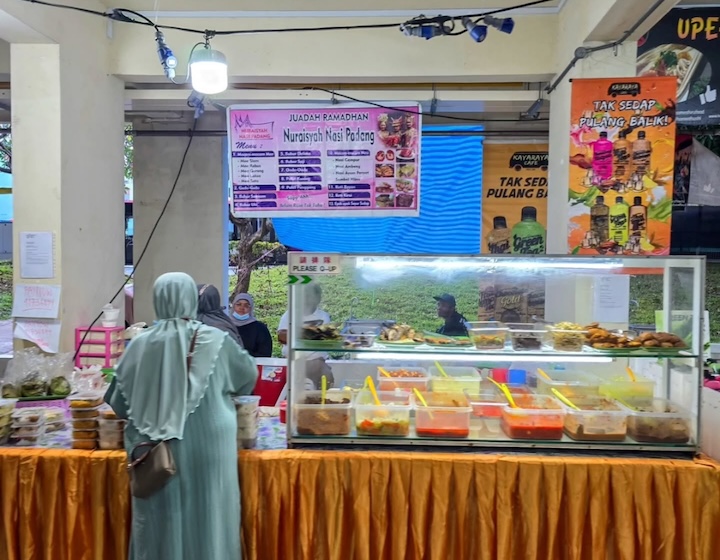 bazaar ramadan singapore - tampines bazaar changkat