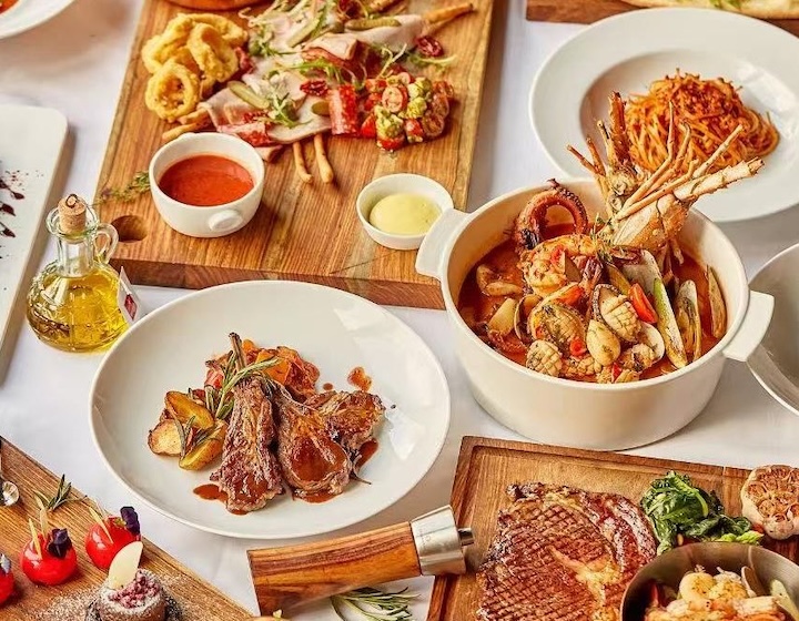 lentor modern - restaurants - daily 