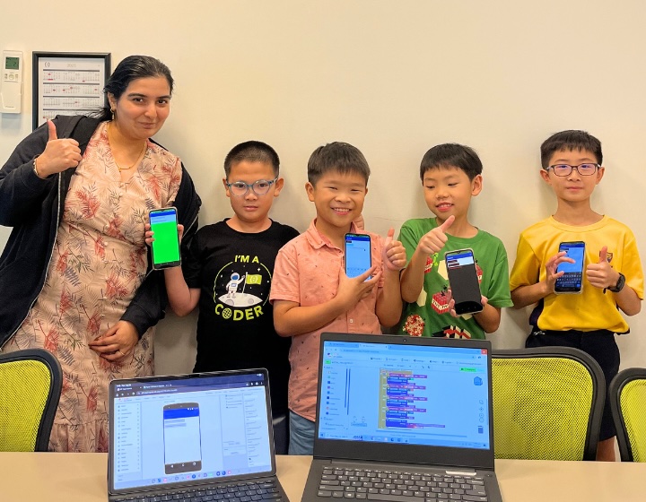 march school holiday camp singapore - coding lab