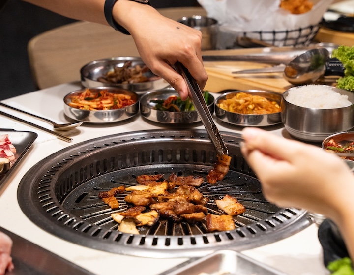 new restaurants in february - ommas