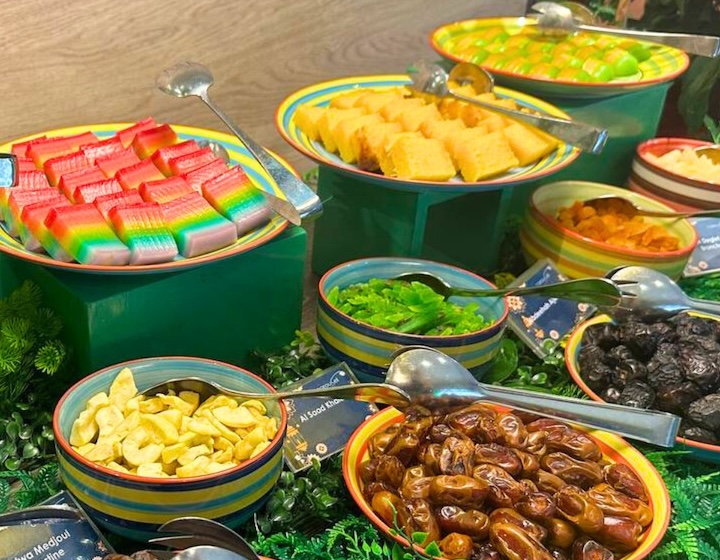ramadan buffet - carousel - royal plaza on scotts