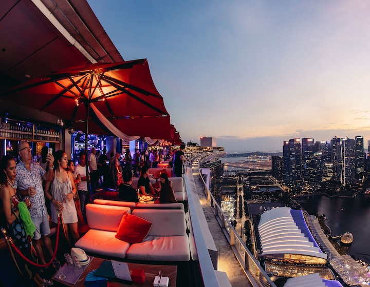 romantic restaurants singapore - ce la vi