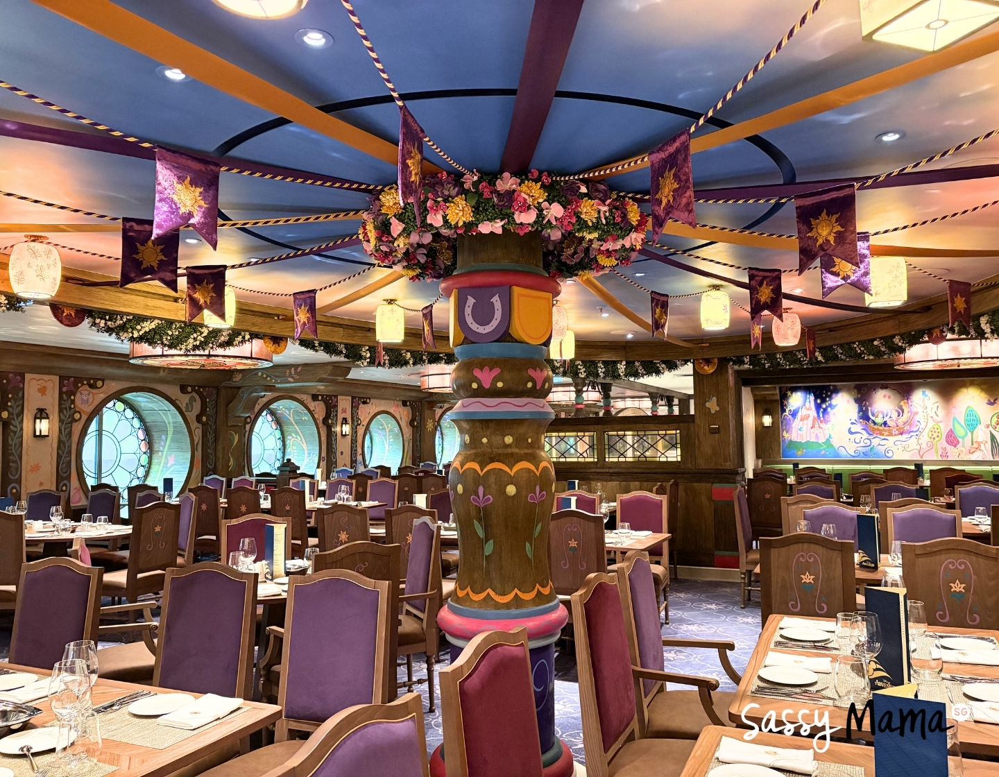 disney cruise singapore - restaurant