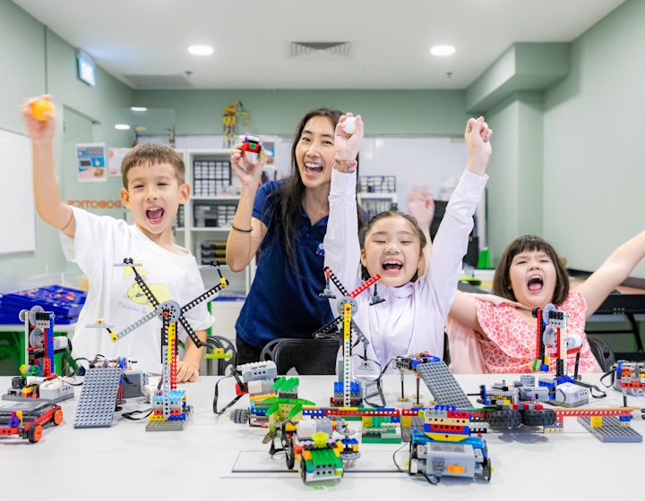 coding classes for kids - meta robotics