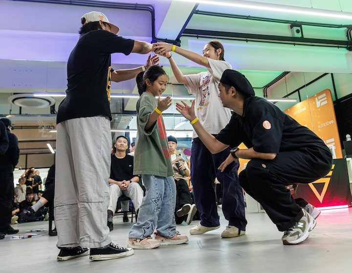 dance class singapore - ev dance