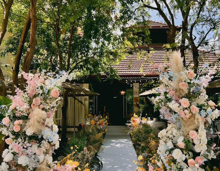 mothers day dinner singapore - le jardin singapore