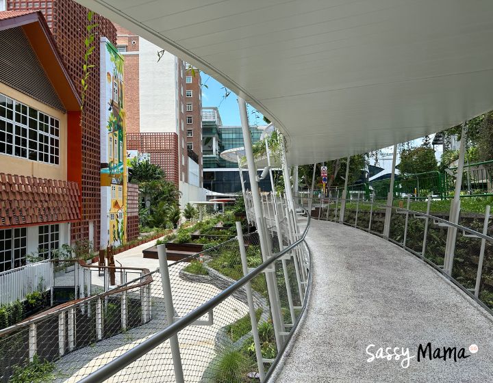 temasek shophouse dhoby ghaut orchard road - wheelchair accessible walkway