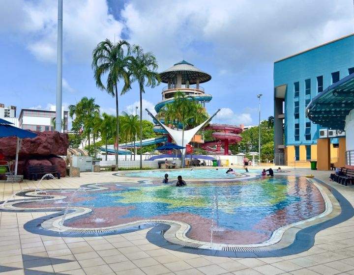 things to do this weekend in singapore with kids - jurong east swimming complex