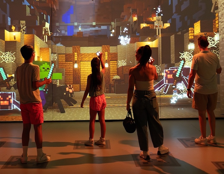 whats new mama - april - minecraft experience