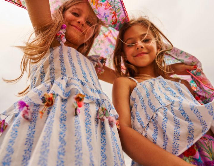 nellystella sample sale and archive sale