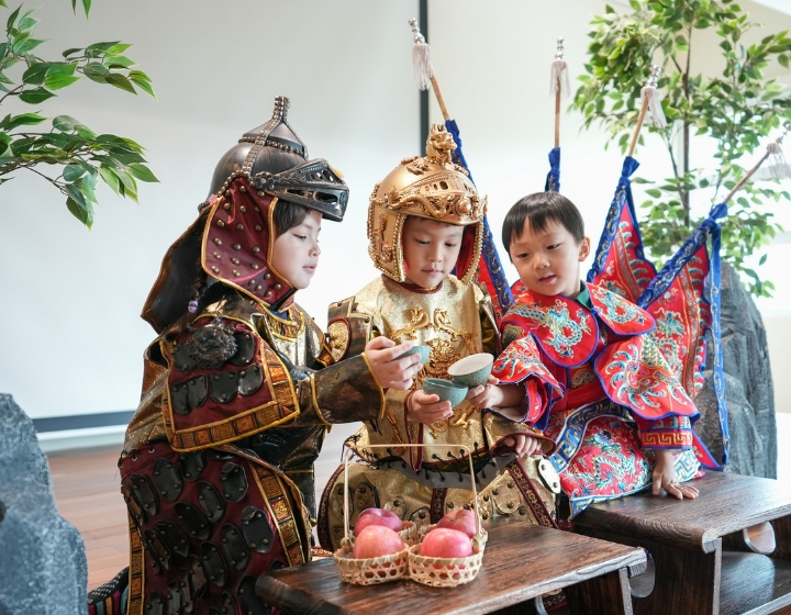 bilingual preschool singapore - EtonHouse International School