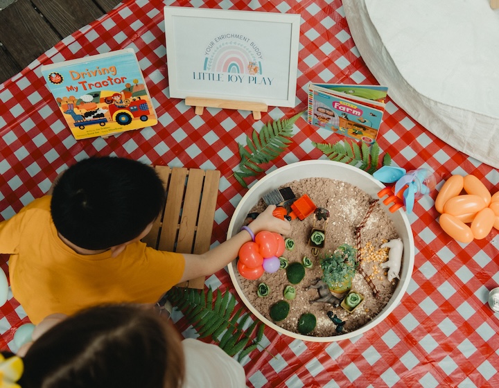playgroups singapore - baby classes - little joy play