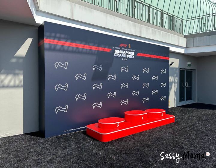 F1 Singapore GP ALL ACCESS experience - podium photo ops