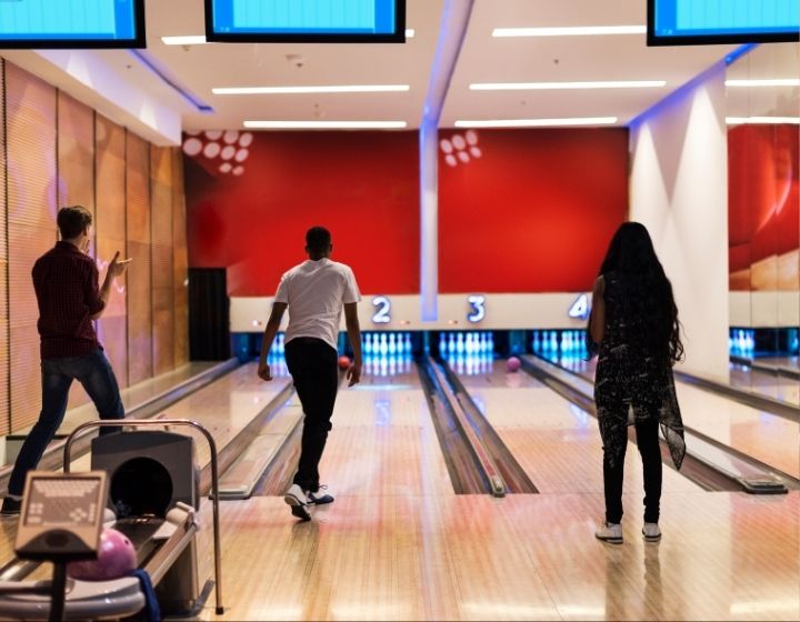 bowling alleys singapore