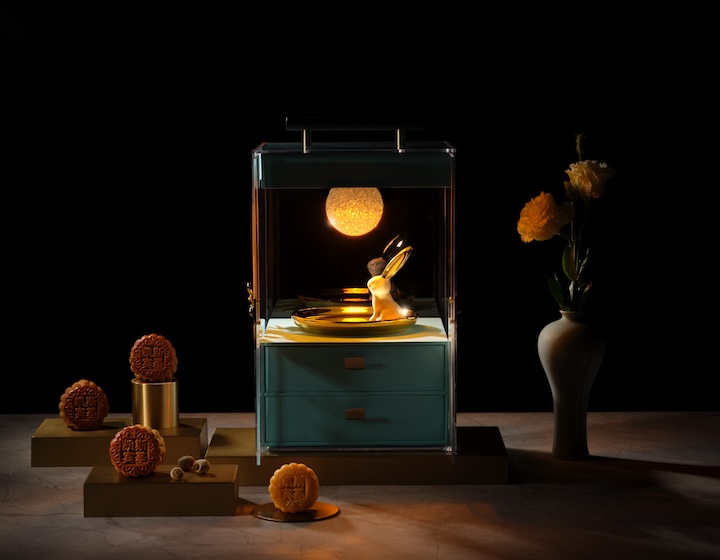 mooncakes in singapore - capitol kempinski hotel