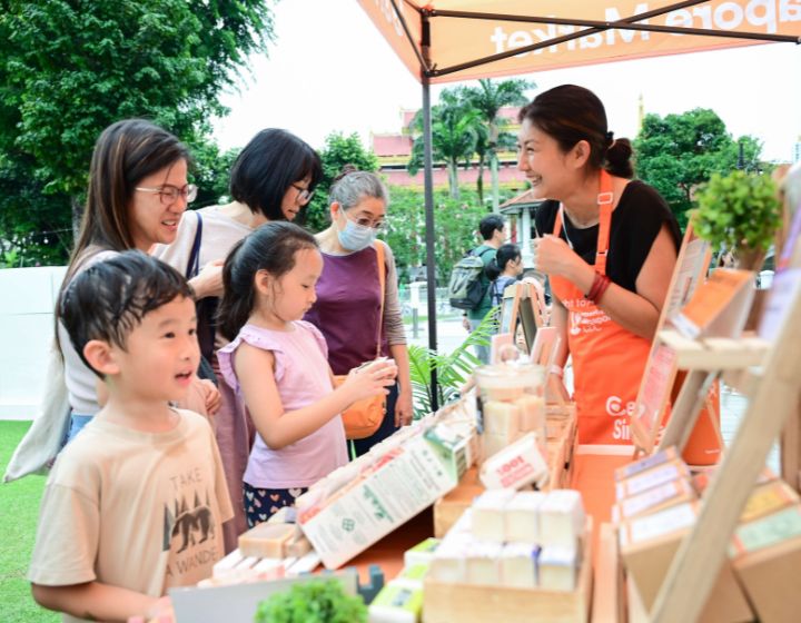 things to do in singapore this weekend - cdc neighbourhood markets