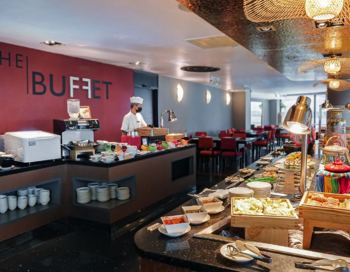 best peranakan restaurants in singapore - M Hotel Singapore Buffet restaurant